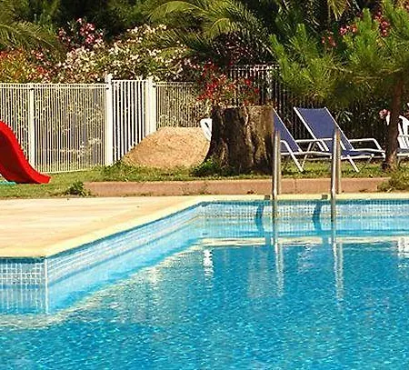 Aparthotel Fiori Di Cala Rossa