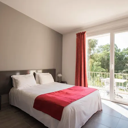 Fiori Di Cala Rossa 2*