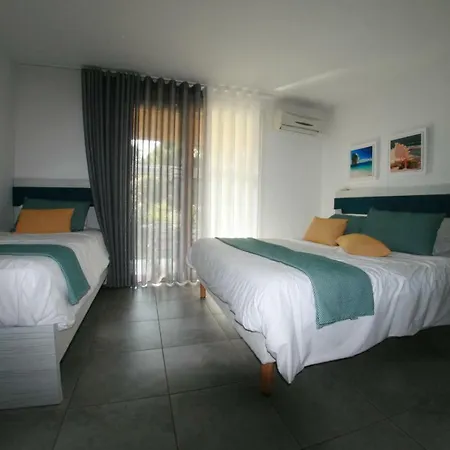 Fiori Di Cala Rossa Lejlighedshotel Lecci