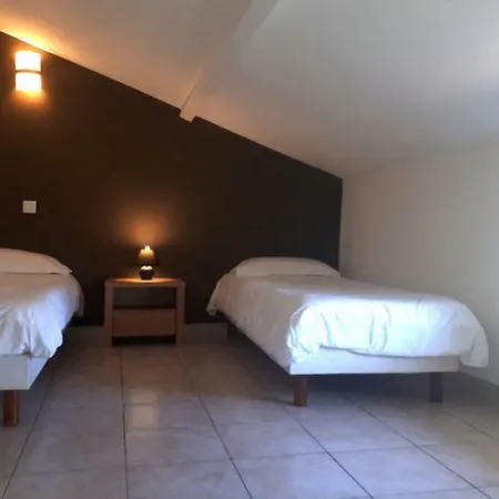 Aparthotel Fiori Di Cala Rossa 3*