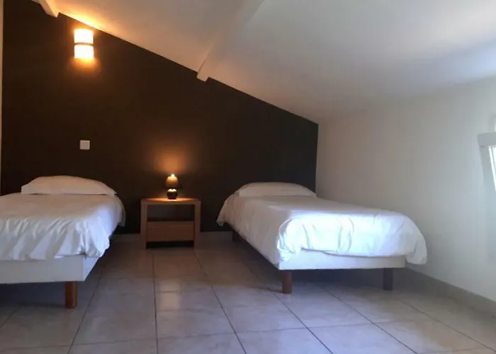 Apart Otel Fiori Di Cala Rossa 2*