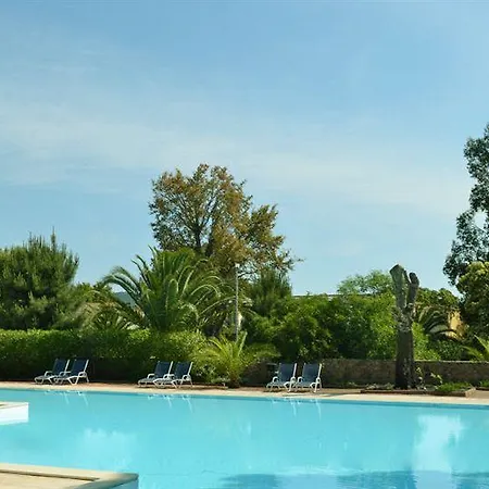 Résidence Fiori Di Cala Rossa 2* Lecci