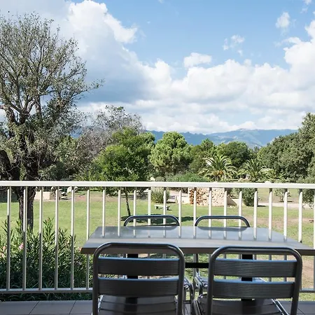 Fiori Di Cala Rossa Aparthotel Lecci