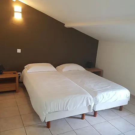 Fiori Di Cala Rossa Aparthotel 2*