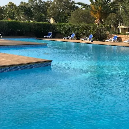 Fiori Di Cala Rossa Aparthotel Lecci