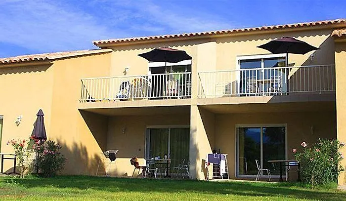 Fiori Di Cala Rossa Aparthotel Lecci