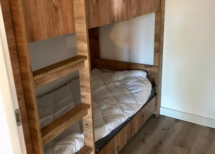 Aparthotel Fiori Di Cala Rossa Lecci