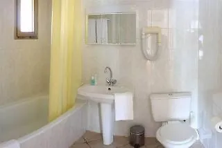 Aparthotel Fiori Di Cala Rossa Lecci