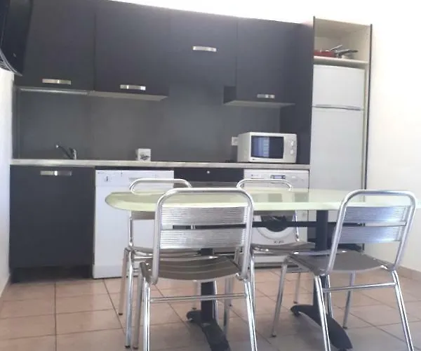 Résidence Fiori Di Cala Rossa 2* Lecci